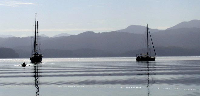 Tasmania Sara Island - photo by Jack and Jude Binder ©  SW